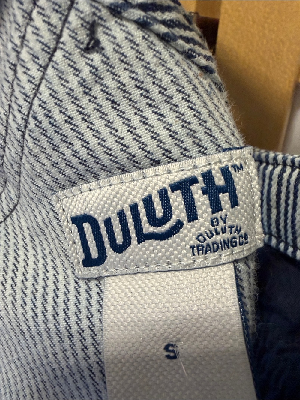 Duluth women’s gardening overalls in engineer stripe - Picture 6 of 8